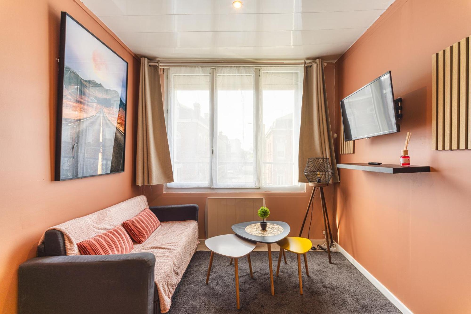 L'imperial - Netflix I Billard I Wifi I Centre-ville - Cosy & Confort & Design Apartment
