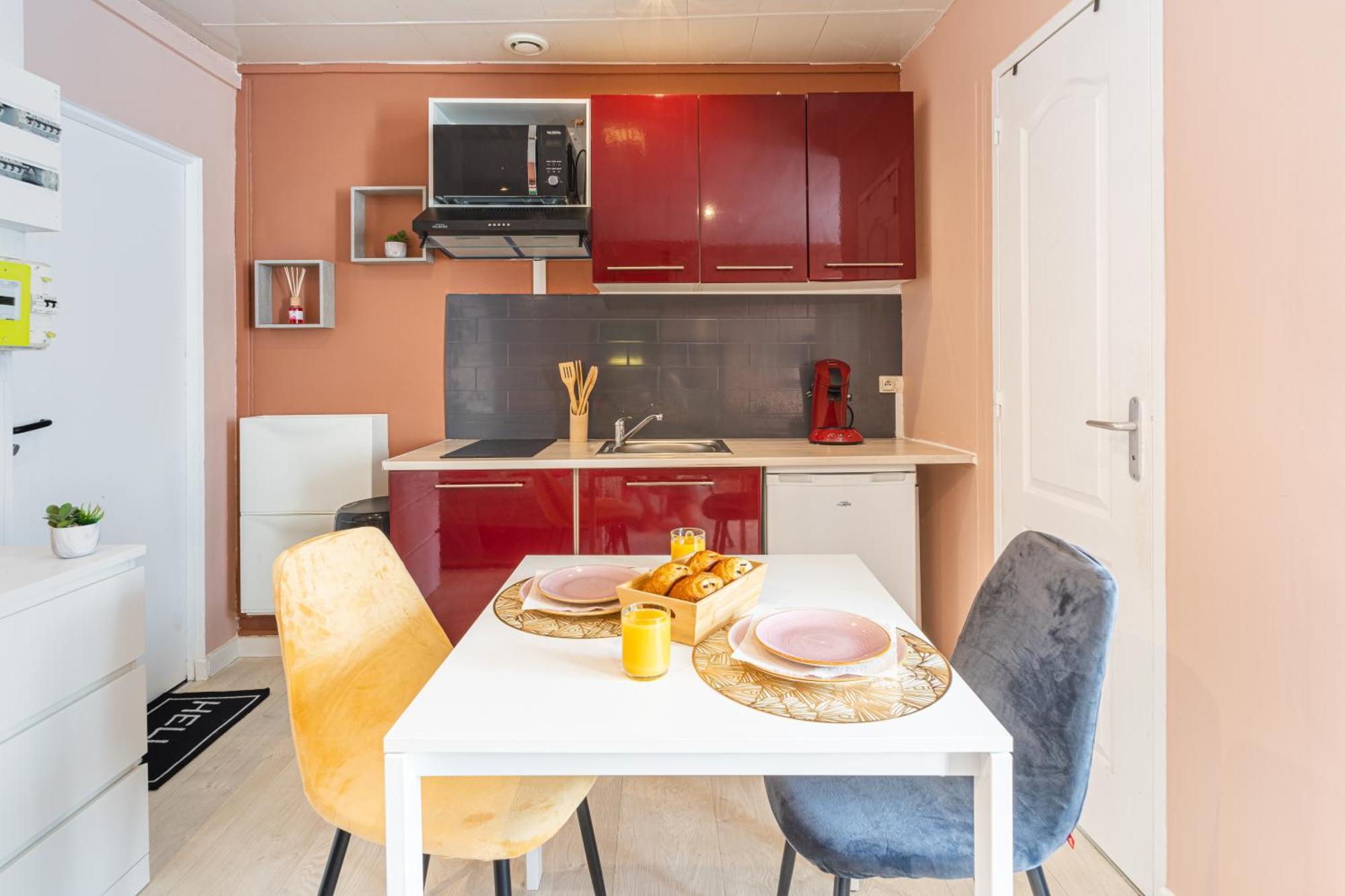 Apartment L'imperial - Netflix I Billard I Wifi I Centre-ville - Cosy & Confort & Design *